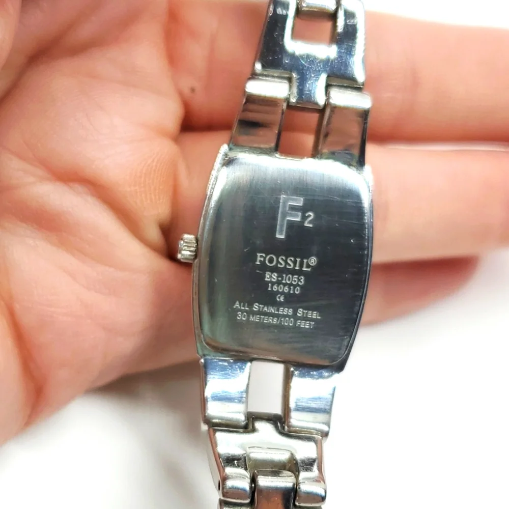 Vintage Fossil Watch F² ES1053 Silver Watch Metal Wristband Silver Face